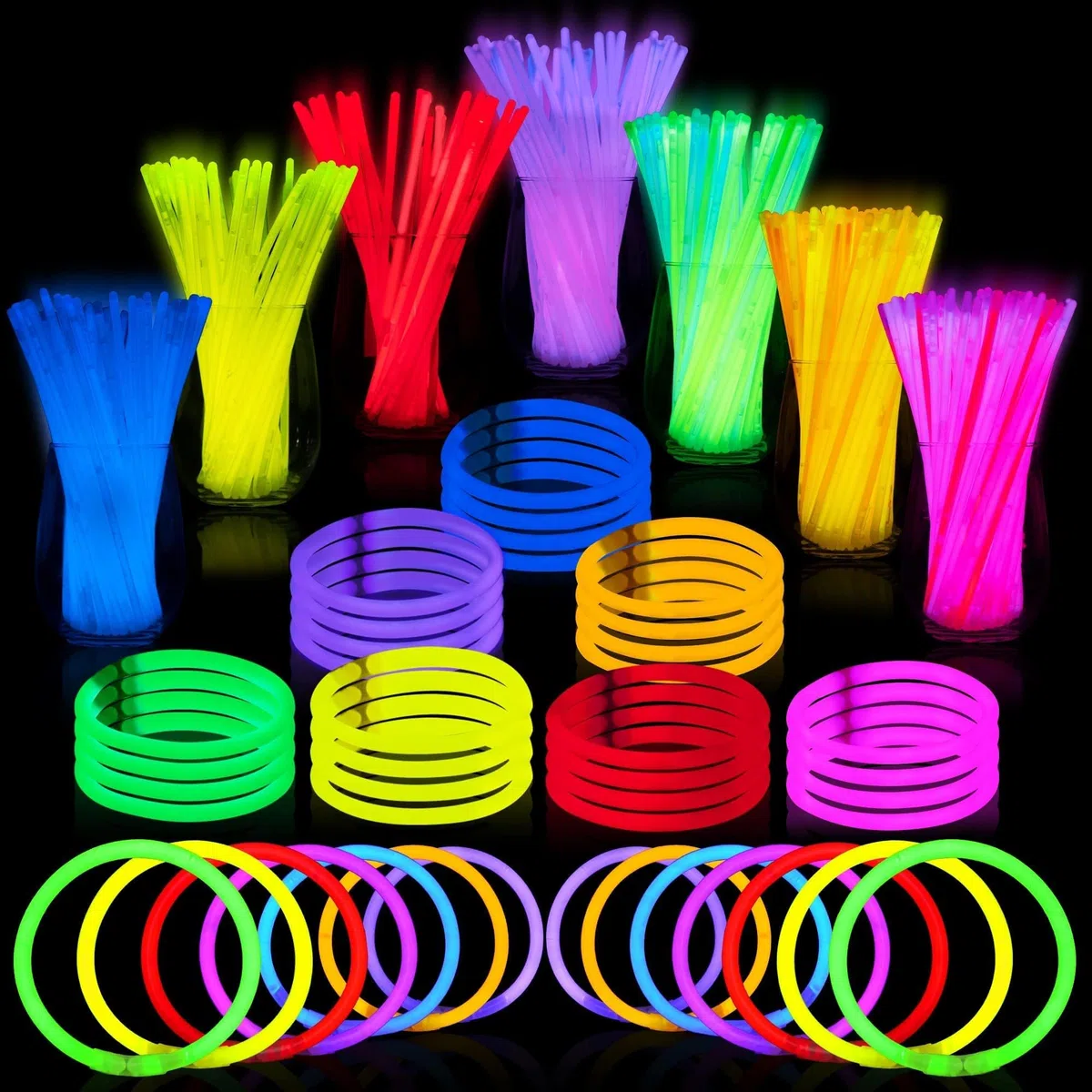 JOYIN 600 Party Kit, 300 20cm Varillas Brillantes & 300 conectores de pulsera, ideales para crear pulseras y collares brillantes como decoración y recuerdos de cumpleaños.